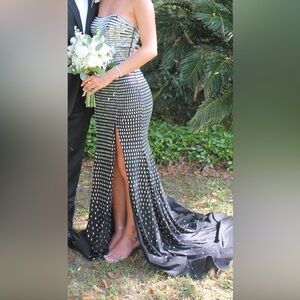 Sherri Hill Prom Dress